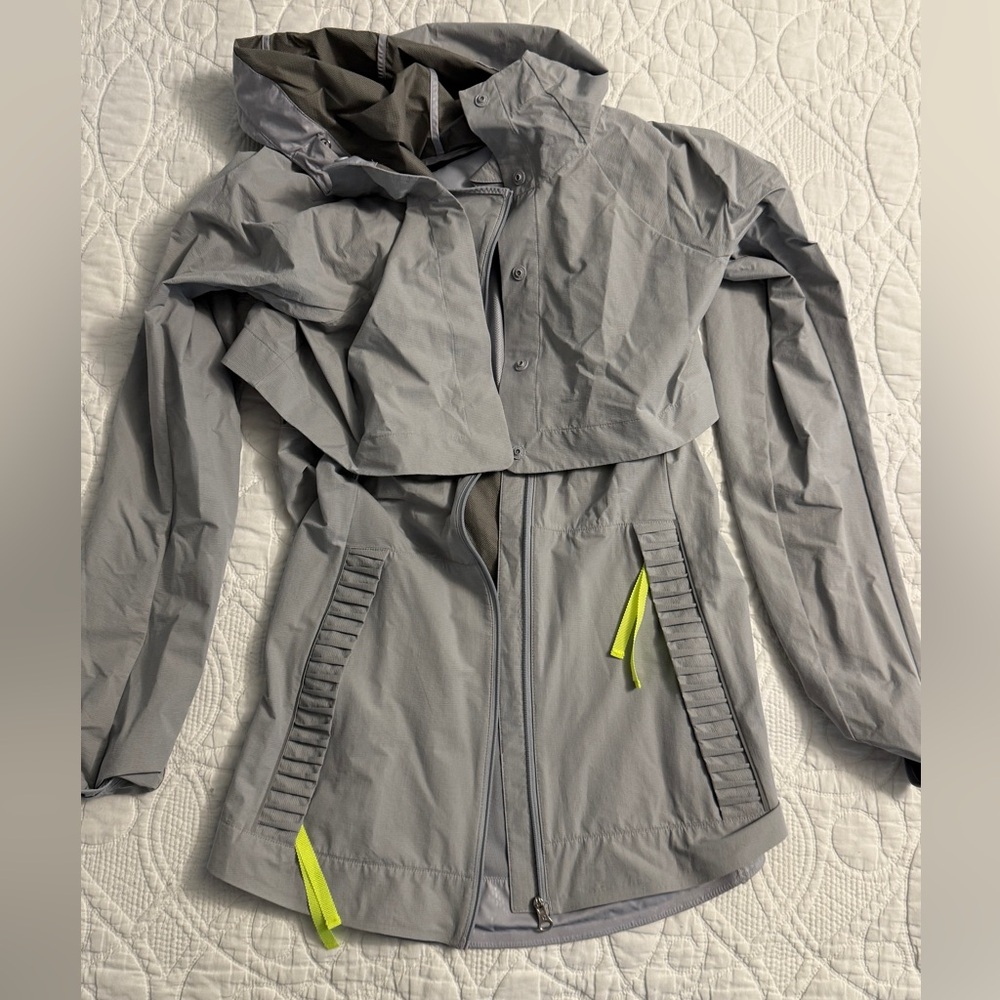 Lululemon windbreaker Jacket/vest